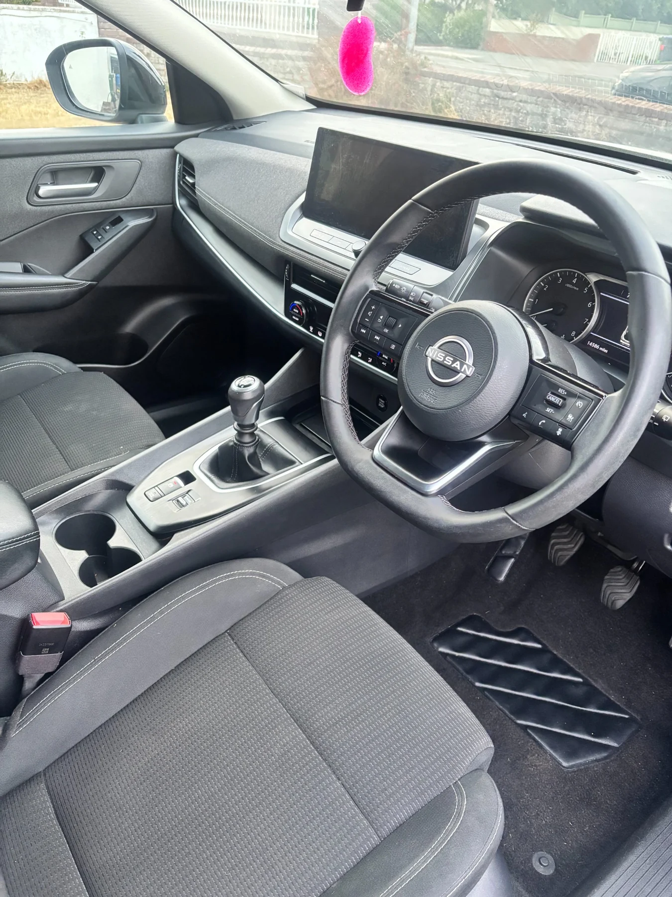Luxe Auto Finish quick interior clean